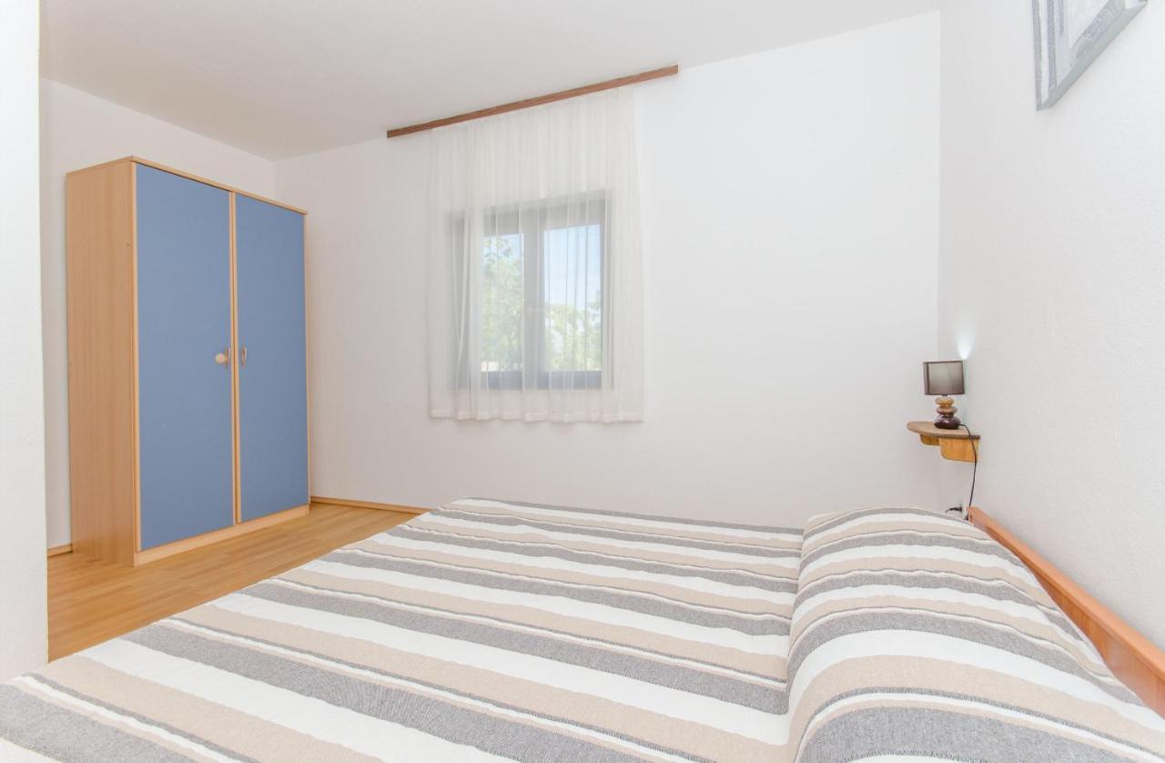 Apartment Vitaic Supetar Eksteriør bilde